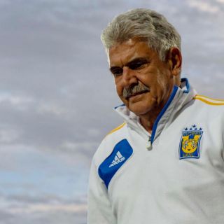 Alejandro Rodríguez quiere que ''Tuca'' Ferretti se quede en Tigres