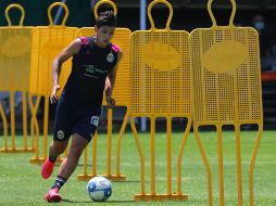 Tras su paso por Rayados de Monterrey y Puebla que duró año y medio, dejaron en Ángel Zaldívar una madurez tanto personal, como profesional. TWITTER / @Chivas