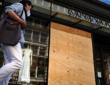 Hasta ahora, los bares y restaurantes sólo podían vender comida o bebidas a domicilio. AFP/S. Platt