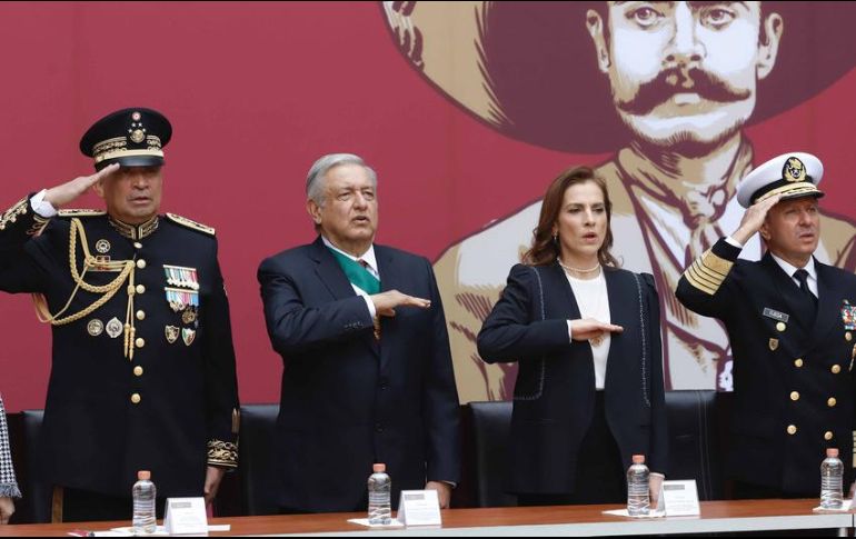 Durante el evento, se detalló que entre los 18 mil 310 mexicanos que han muerto por coronavirus se encuentran 238 militares. SUN/ARCHIVO