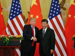 El extracto narra el encuentro entre Trump y Xi en junio de 2019 durante la cumbre del G-20 en Osaka. EFE/R. Pilipey