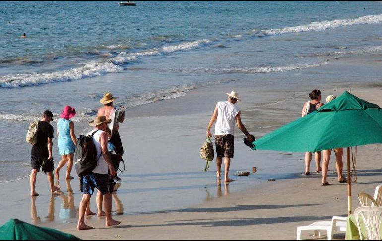 La alerta de viaje incluye el aviso de salud global, en donde se pide evitar todos los viajes internacionales debido a la pandemia de COVID-19. NTX/ARCHIVO