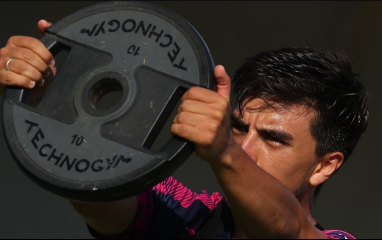 Chivas no ha dejado de entrenar desde que el Clausura 2020 fue detenido por la pandemia del coronavirus. TWITTER / @Chivas