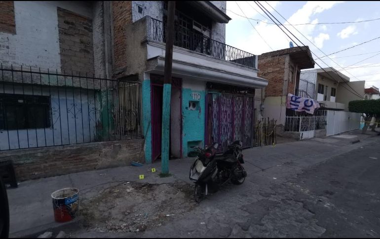 Cuando la policía tapatía llegó al sitio confirmó que dentro del domicilio se hallaba una persona sin vida. ESPECIAL