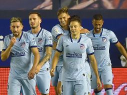Los colchoneros vencieron cómoda y holgadamente al Osasuna en Pamplona. AFP