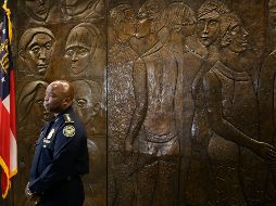 EL jefe interino de la Policía de Atlanta, Rodney Bryant, habla sobre el comprtamiento de sus subalternos, que en las últimas semanas han sido agredidos por la población. AP/B. Anderson