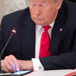 Twitter advierte sobre video manipulado compartido por Trump