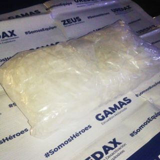 Detienen a dos por portación de drogas