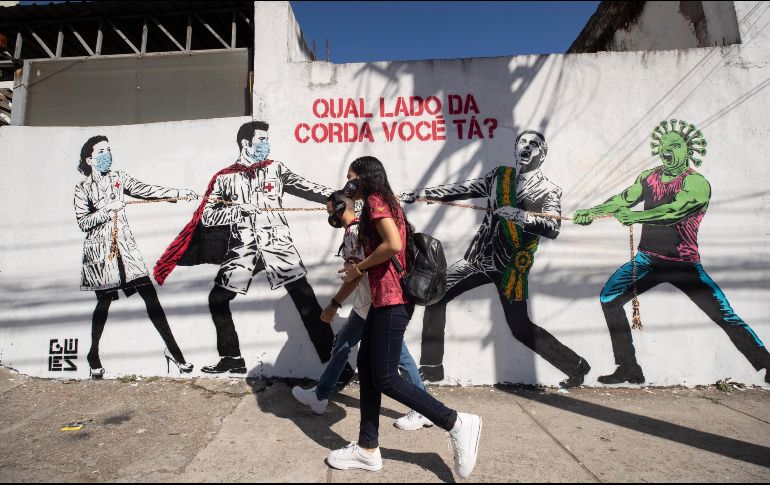 Hasta el momento, Brasil suma 48 mil 427 muertos por el COVID-19. AP / A. Penner
