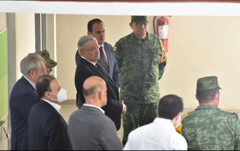 En compañía del gobernador Cuauhtémoc Blanco, el Presidente realizó un recorrido por el Hospital General ‘Doctor Carlos Calero Elorduy’. TWITTER/@cuauhtemocb10