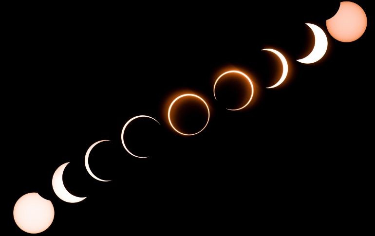 Los eclipse anulares se producen cuando la Luna llena se coloca justo delante del Sol sin taparlo por completo, lo que crea una especie de aureola brillante o anillo de fuego alrededor de nuestro satélite. AFP / ARCHIVO