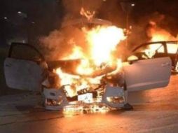 Grupos criminales se enfrentaron e incendiaron cuatro vehículos, un tráiler, cuatro domicilios y detonaron una bomba de gasolina. TWITTER / @GildardoReal