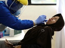 Brasil y la India -el segundo y el cuarto país más afectados del mundo, respectivamente- muestran pronunciadas curvas ascendentes de contagios. AP / D. Alangkara