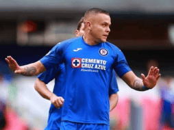Rodríguez debe esperar varias semanas aislado para poder incorporarse a los entrenamientos del equipo. INSTAGRAM / @jona_rodriguez21