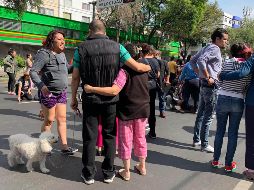 El Mandatario indica que hasta el momento no hay reportes de daños, pero informa que no se tiene comunicación con Oaxaca y otros estados. SUN / B. Fregoso