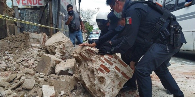 Suman dos fallecidos en Oaxaca por sismo