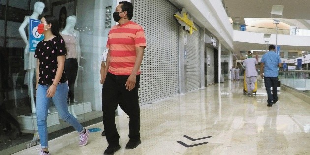 Se desploma la confianza del consumidor durante mayo