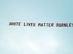 El Burnley lamentó la pancarta mostrada por algunos de sus aficionados y reiteró su total apoyo a la campaña 