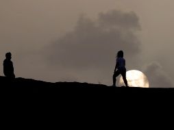 Académicos proyectan que será a partir del 25 de junio cuando esta nube de polvo se disperse definitivamente. EFE/T. Llorca