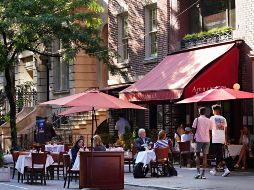 La nueva restricción se da ahora que el estado de Nueva York está en plena reapertura. AFP/ARCHIVO