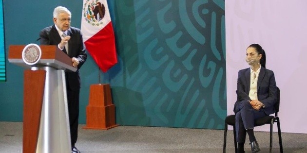 Sheinbaum destaca ante L&oacute;pez Obrador reducci&oacute;n de delitos en CDMX