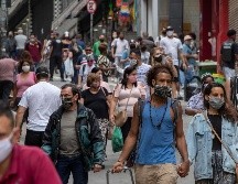 Los problemas económicos de los países latinoamericanos ha tornado difícil mantener las medidas de aislamiento para evitar contagios. AP/A. Penner