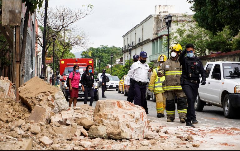 Se han reportado al menos dos mil 060 réplicas del sismo ocurrido el martes. EFE/O. Méndez