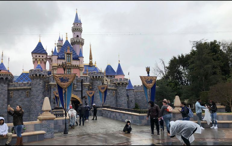 Otros parques temáticos de Disney abrieron como Hong Kong y Shanghái.AP / ARCHIVO