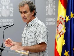 El director del Centro de Coordinación de Alertas y Emergencias Sanitarias, Fernando Simón, ofrece una rueda de prensa para informar de la situación de la COVID-19 en España, este jueves. EFE/ Mariscal