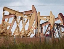 En la semana el Brent perdió un 2.8%, y el WTI un 3.2 por ciento. EFE/L. Smith