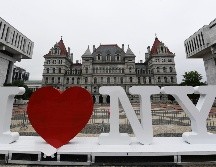 Glaser era conocido por su estilo retro y alegre, que contribuyó a modelar la identidad visual de la cultura popular estadounidense de los años 1960 y 1970. AP / ARCHIVO