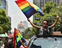 Bajo el lema 