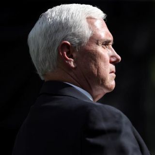 Pence cancela eventos en Florida y Arizona ante repunte de contagios