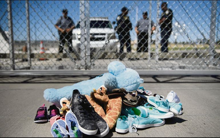 REJA.  Exteriores de un centro de detención para migrantes en Texas. AFP