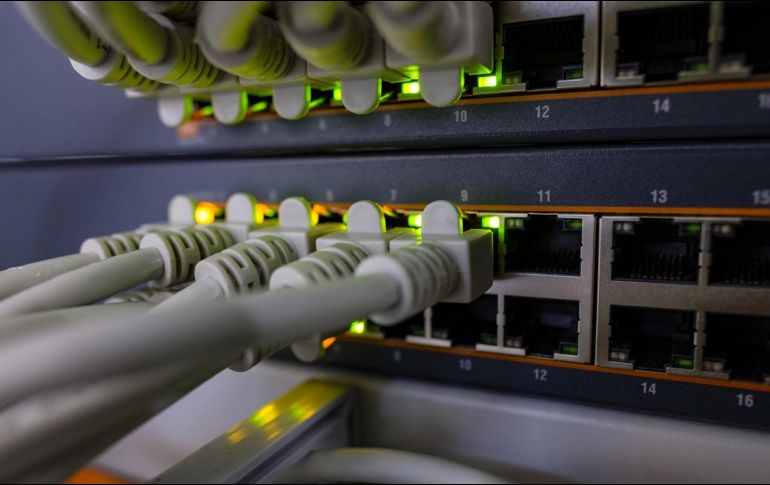 A través de un router doméstico pueden hackearse todos los aparatos conectados a la red que alimenta este centro de comunicación cibernética. ESPECIAL / Imagen de Bruno /Germany en Pixabay