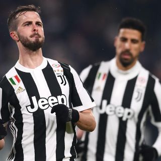 Barcelona ficha a Pjanic por cuatro años y 60 MDE