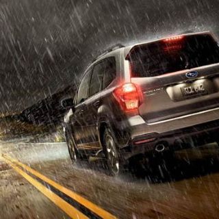 Qué sí y qué no hacer cuando manejas en temporada de lluvias