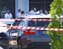 Autoridades informan que los sospechosos continúan prófugos horas después del ataque. AP / B. Self