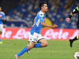 A pesar de que ya ha visto más acción en el campo de juego, el equipo italiano no ve mucho futuro en su relación con el mexicano. TWITTER / @sscnapoliES