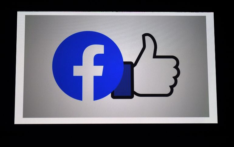 La actualización de Facebook se da para combatir la desinformación y contenido engañosos. AFP / ARCHIVO