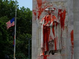 Trump exige castigo a hombres que vandalizaron monumentos