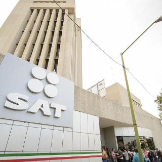 Recaudación de impuestos sube de enero a octubre de 2021: SAT