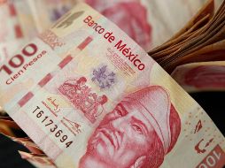 Las expectativas sobre el nivel del tipo de cambio del peso frente al dólar estadounidense para el cierre de 2020 se corrigieron a la baja. EL INFORMADOR/ARCHIVO