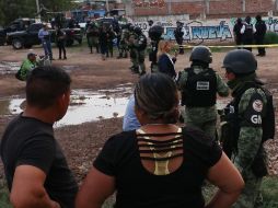 Miembros de la Guardia Nacional vigilan este jueves afuera del Centro de Rehabilitación donde ocurrieron los hechos. EFE