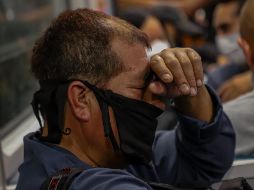 Muchos pacientes de COVID-19 no fueron diagnosticados y murieron en su casa o incluso en el transporte público, explica el subsecretario de Salud. Xinhua/Str