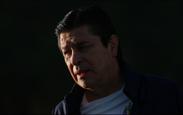 Chivas y Luis Fernando Tena enfrentarán al Atlas este sábado en duelo de la Copa por México. Cortesía / @Chivas