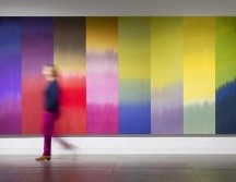 Las obras de Ptolomeo Mann en textiles tejidos exploran combinaciones de colores inusuales. RUTH WARD