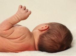 La paciente y el bebé fueron enviados a su casa después de que se detectaron anticuerpos para COVID-19 mediante la práctica de una prueba rápida. NTX/ARCHIVO