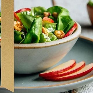 Nueva York en la mesa con la ensalada Waldorf