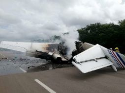 El jet se incendió sobre el tramo carretero Chunhuhub–José María Morelos. EFE